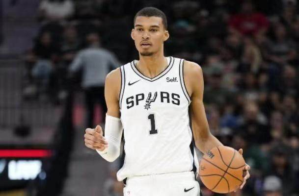 【早报】首秀23秒进制胜球！拉玛西亚又有新星冒头！