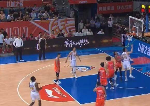 【早报】首秀23秒进制胜球！拉玛西亚又有新星冒头！